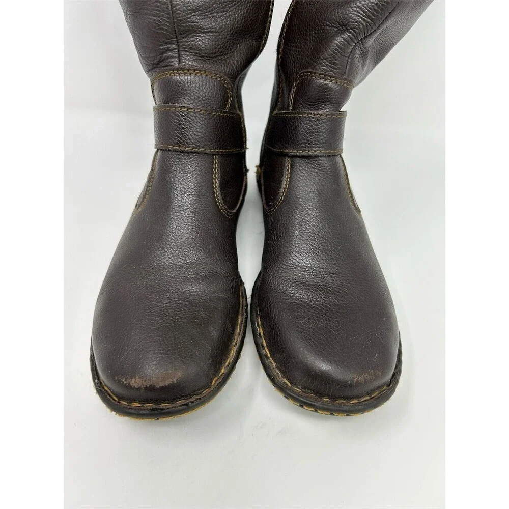 B.O.C. Brown Knee High Riding Boots Buckle Full Zip Round Toe Size 8 Wide Calf